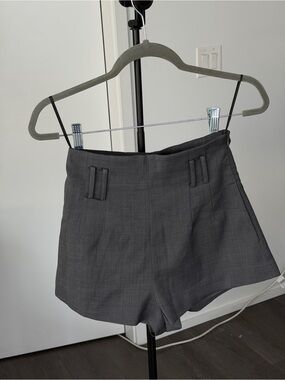 Commense Charcoal Gray High-Waist Shorts